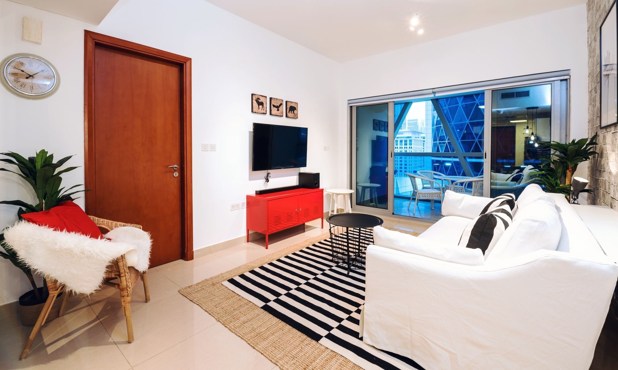Apartment One Perfect - Park Tower Dubai